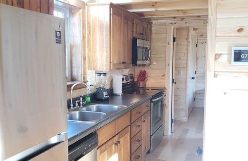 Rockbridge Cabin | Secluded, beautiful cabin with hot tub and fire pit in heart of Hocking Valley!