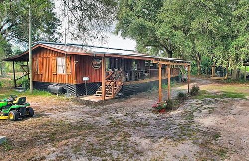 Cedar Key Other | Secluded&beautiful Updated Farmhouse 2Ponds 10Acres BEACH, FISH, KAYAK, MANATEE