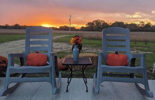 Berrien Springs Cabin | Secluded Country Cabin