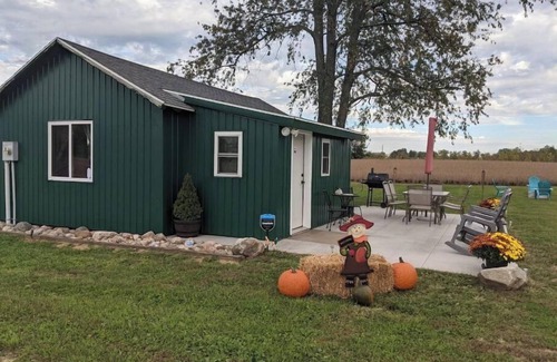 Berrien Springs Cabin | Secluded Country Cabin