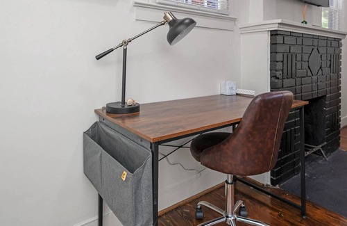 Crestline Heights House | Secluded East Lake Cottage | Peaceful Retreat, Modern Amenities