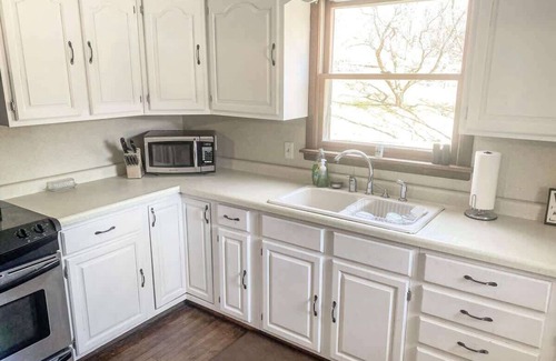 Norwalk House | Secluded Farmhouse in Norwalk, WI