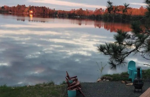 Eveleth Cottage | Secluded Lake Cottage on Private Veteran Homestead