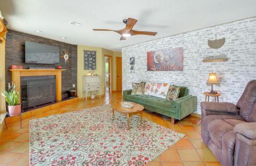 Mid America House | Secluded Lake Hamilton Access Hot Springs Home