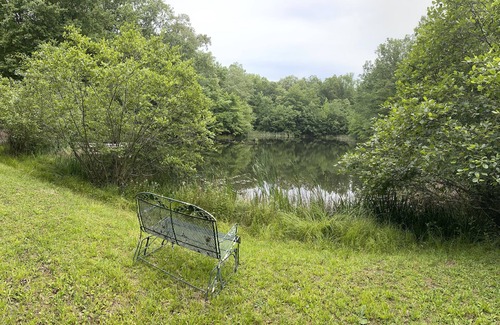 Sewanee Cabin | Secluded Log Cabin Near The University of the South