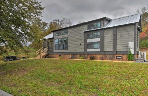 Morganton House | Secluded Morganton Tiny Home with Grills!
