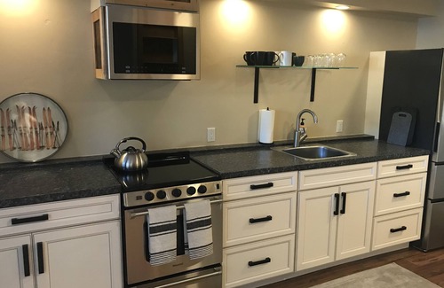 Sun Valley Apartment | Secluded Mountain Retreat Pet-Friendly