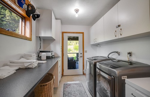 Bozeman House | Secluded mountain-view home with private hot tub, grill, fireplace, & fire table