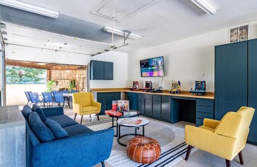 Three Rivers Villa | Secluded Mtn Top Family Haven w/Views Spa & Arcade