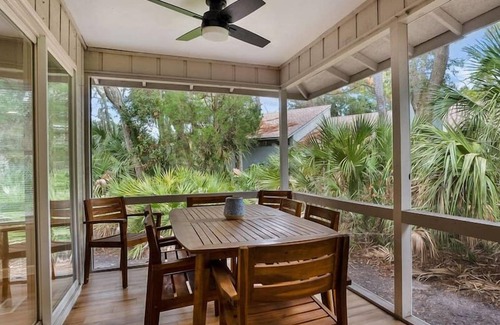 Blue Heron Lake House | Secluded + Pet-Friendly Beach Cottage: Can Add Cards at Cost, No Extra Tax!