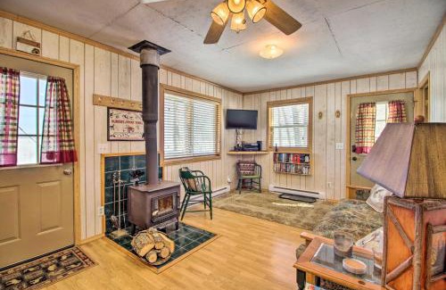 Remer House | Secluded Remer Cabin with Lake Access!