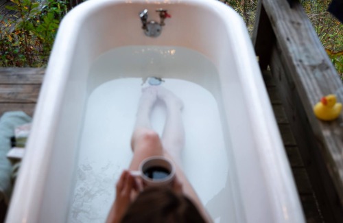 Caddo Gap Cabin | Secluded River Cabin Retreat with Outdoor Bathhouse and Kayaks