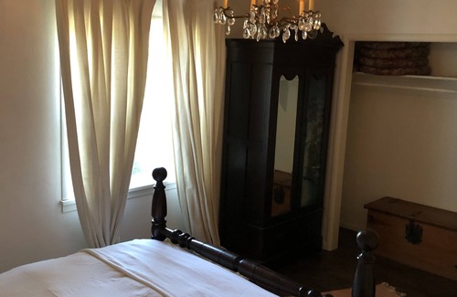 Geyserville Other | Secluded Russian River Farmhouse: Vinyard Retreat, minutes from Healdsburg