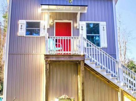 Saint Helena Island House | Secluded Tiny House by the Marsh with Hunting Island Beach Pass