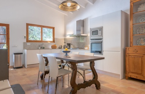 Alaro Villa | Secluded Villa with Pool, Wi-Fi, Air Conditioning and Terrace; Parking available