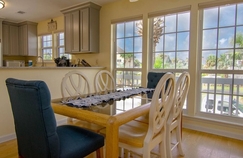 Beachwalk House | Second Row - Private Boardwalk - Ocean View and Pet Friendly