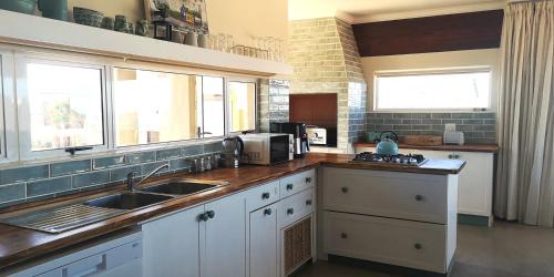 Jeffreys Bay Apartment | Secrets 2 at Waterkant 7