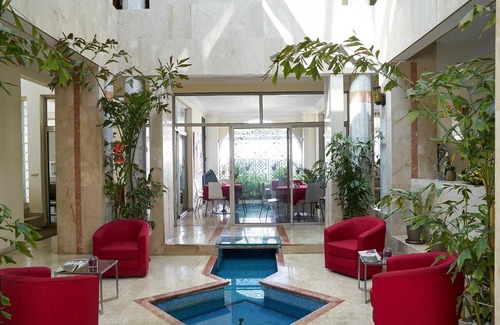 Deux Plateaux House | Seddo Guest House