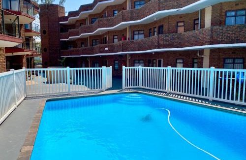 Margate Apartment | See Uitsig 15, Uvongo