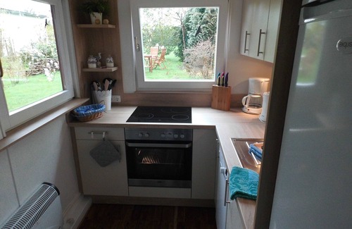 Altefaehr House | Seebadhaus right on the harbor + beach. The sandy beach is only 200 m away!