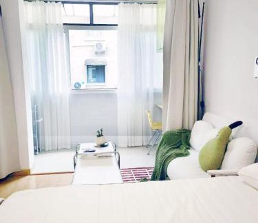 Zhabei Apartment | Seeking Flavors in Shanghai Sihang Road