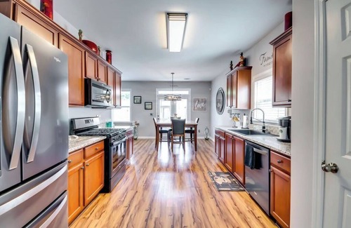 Hiram House | Seize The Moment and Enjoy Life!