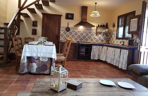 Illora Cottage | Self catering Cortijo Alnarache for 8 people