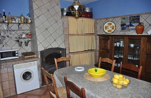 Villamartin Cottage | Self catering cottage La Algazara for 10 people