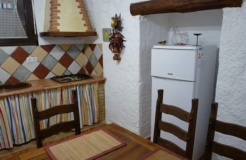 Cullar Cottage | Self catering Cueva El Monterón for 7 people