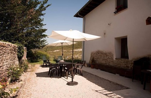 Urraul Bajo Cottage | Self catering El Torreón de la Bruna for 16 people
