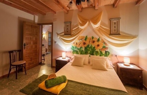 Granja Llumes Cottage | Self catering Valle del Piedra for 16 people