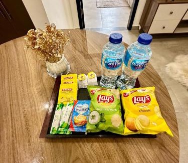 Islamabad Apartment | Self-Checkin 1 Bed SkyParkOne Gulberg Greens Islamabad