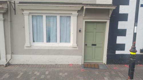 Llanfyllin Apartment | self contained flat in Llanfyllin Powys