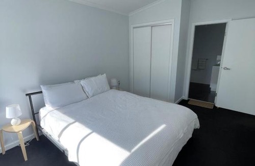 Forbes Apartment | Self-Contained Unit - 1 Bedroom