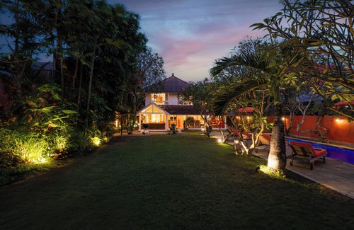 Legian Villa | Seminyak Villa Kubuku 4 bedrooms