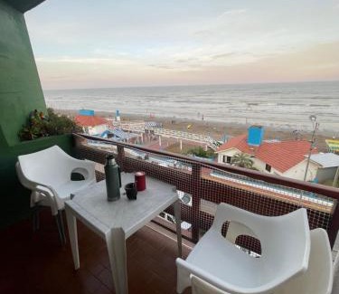 San Bernardo del Tuyu Apartment | Semipiso Frente al Mar