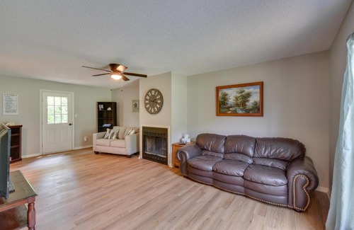 Seneca House | Seneca Vacation Rental Less Than 1 to Lake Keowee Access!