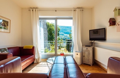 Senheim Apartment | Senhalser Höfe, Rebenhof ✸✸✸✸✸