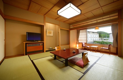 Kaminoyama House | Senkeien Tsukioka Hotel
