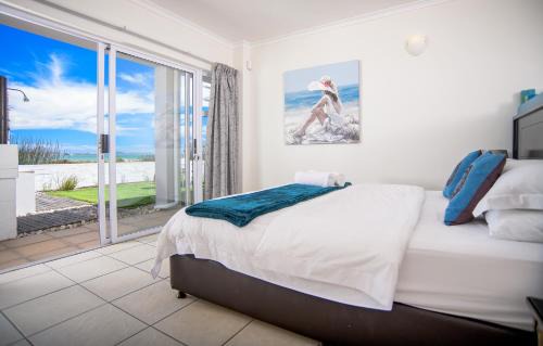 Langebaan Villa | Sensiri Orca Beach Villa