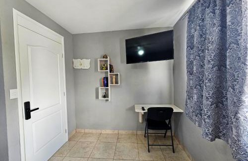 Tehuacan House | Sensity Home Habitación 5C cómoda y amplia con baño compartido