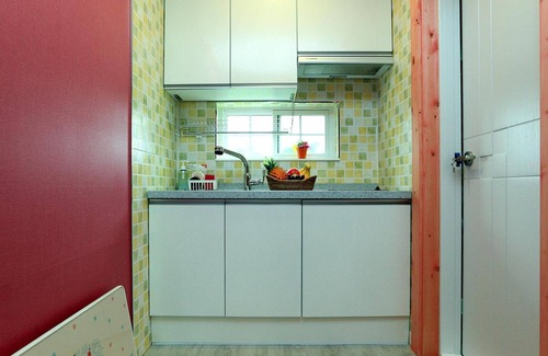 Pyoseon House | Seogwipo Haevichipoonggyeong Pension