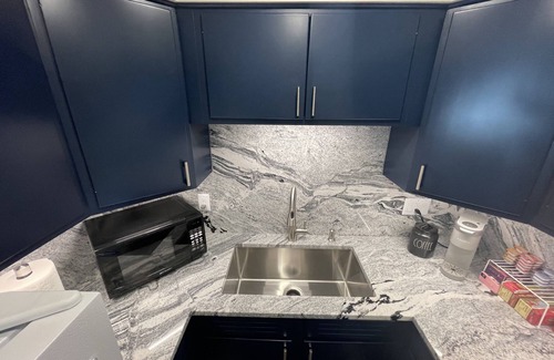 Huron Apartment | SEPARATE Guest Suite in Stately Home - Minutes to Cedar Point