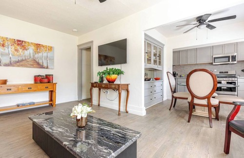 Visalia House | Sequoia/Kaweah Hospital Duplex