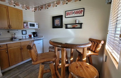 Kernville Hotel | Sequoia Lodge