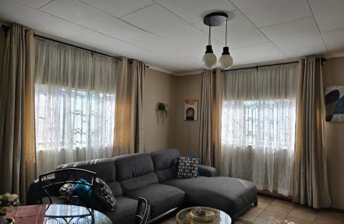 Lusaka Apartment | Serene 3 bedroom house in Olympia, Lusaka