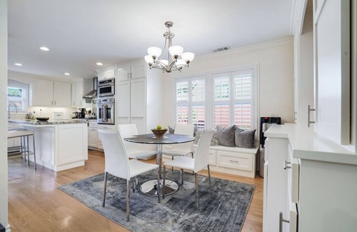 Olinder House | Serene and Joyfull Family Getaway