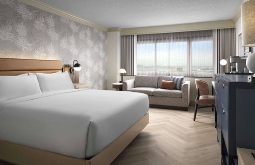 Los Angeles Hotel | Serene Atmosphere & Fully Renovated Interiors, Pet Friendly, Shuttle, Pool!