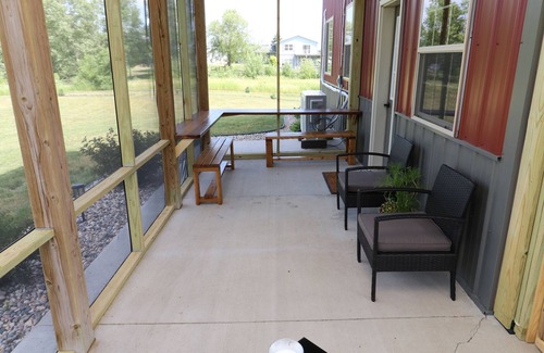 Alexandria House | Serene Country Haven- 3+ Acres, RV Site Available