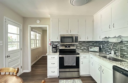 Cary House | Serene Landing Place near Downtown Cary